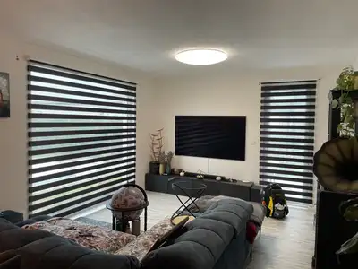 Rolety den a noc přes 2 metry v rodinném domě v Jesenici