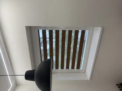 Rolety den a noc Rakovník – elegantní stínění oken pro moderní rodinný dům