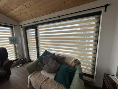 Realizace rolet den a noc v rodinném domě v Říčanech